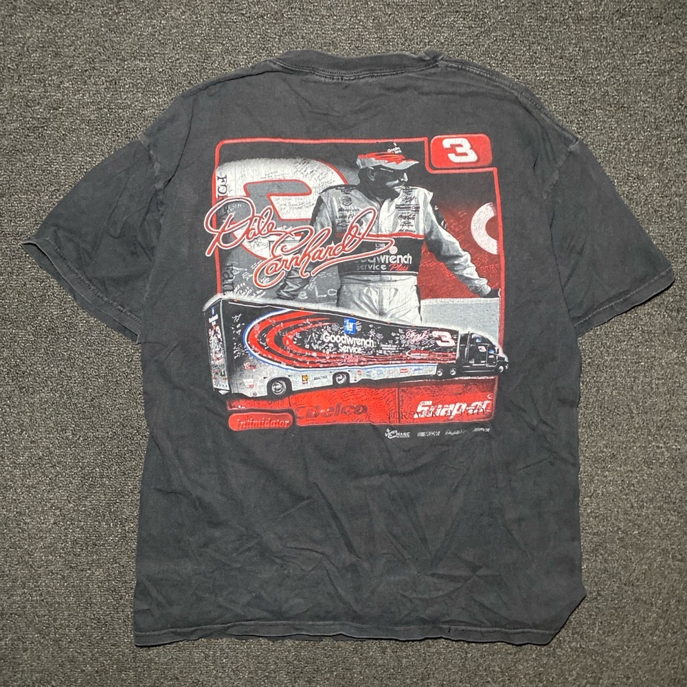 Vintage nascar racing Dale Earnhardt graphic black shirt size medium/large